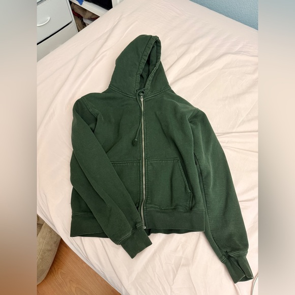 Brandy Melville Jackets & Blazers - Brandy Melville Regular Fit Green Zip Up Hoodie